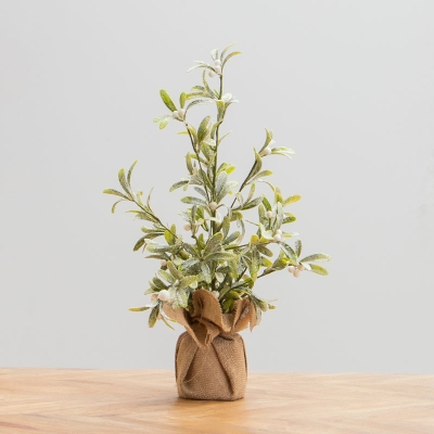 Árbol Verde Nevado 24".