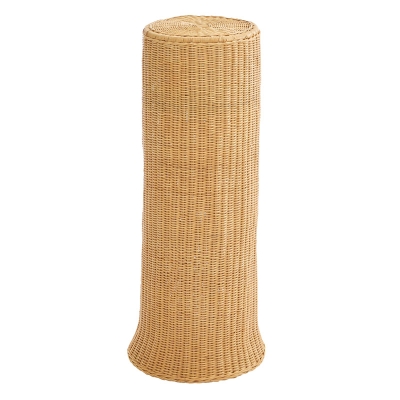 Pedestal De Rattan.